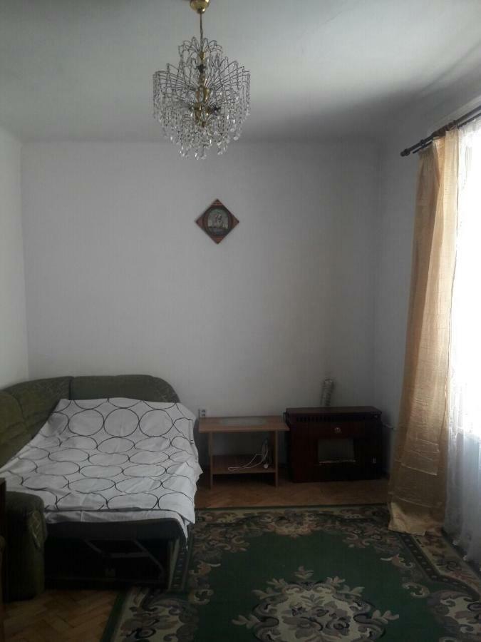 Квартира Між Вокзалом І Центром Λβιβ Εξωτερικό φωτογραφία
